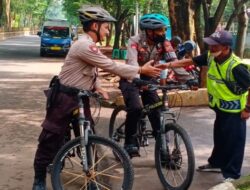 Sat Samapta Polres Subang Berpatroli Sepeda di Wilayah Kota, Serap Aspirasi Warga