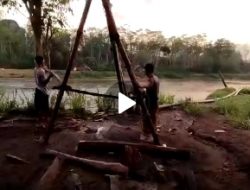 Puluhan Warga Tolak Tambang Pasir di Ilegal di Wilayah Hukum Polres Blitar Kota.