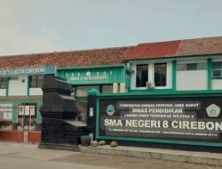 Diduga dalih Pembangunan Masjid pihak Sekolah SMAN 8 Kota Cirebon tarik Dana dari Ratusan Siswa