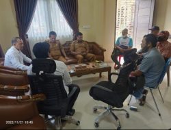 Akal Bulus Kades Lebuay, Pernah Tandatangan Pengunduran Diri Pakai Materai